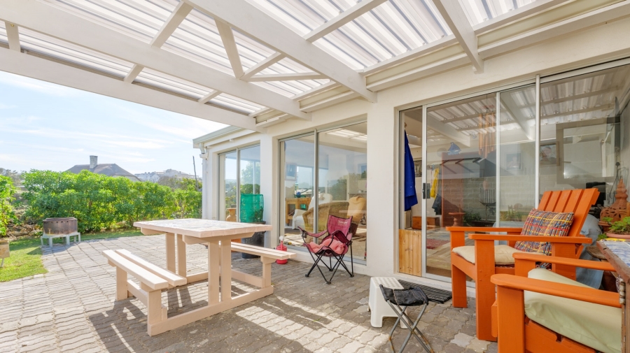 3 Bedroom Property for Sale in Suiderstrand Western Cape